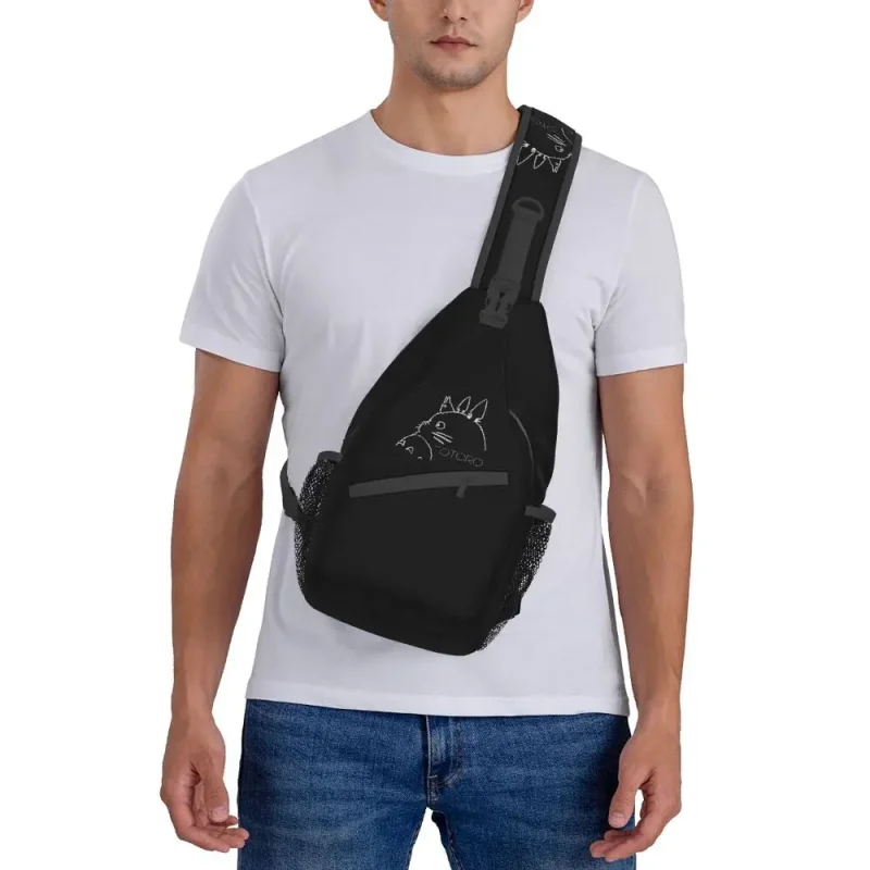 Sac Poitrine Totoro Noir – Image 3