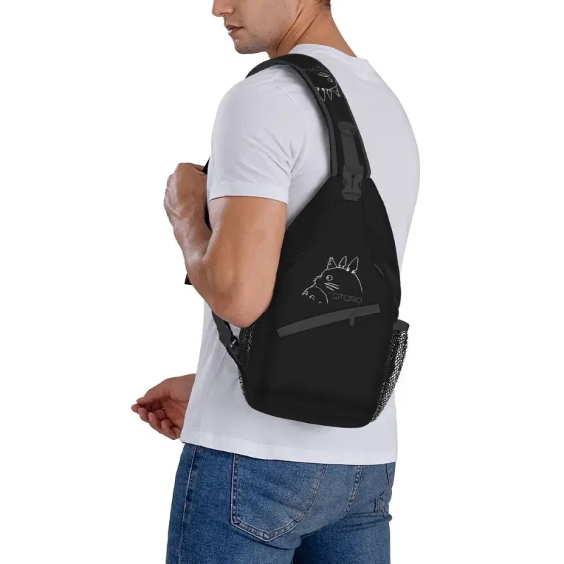 Sac Poitrine Totoro Noir – Image 4