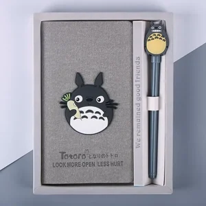 Cahier Totoro Curieux