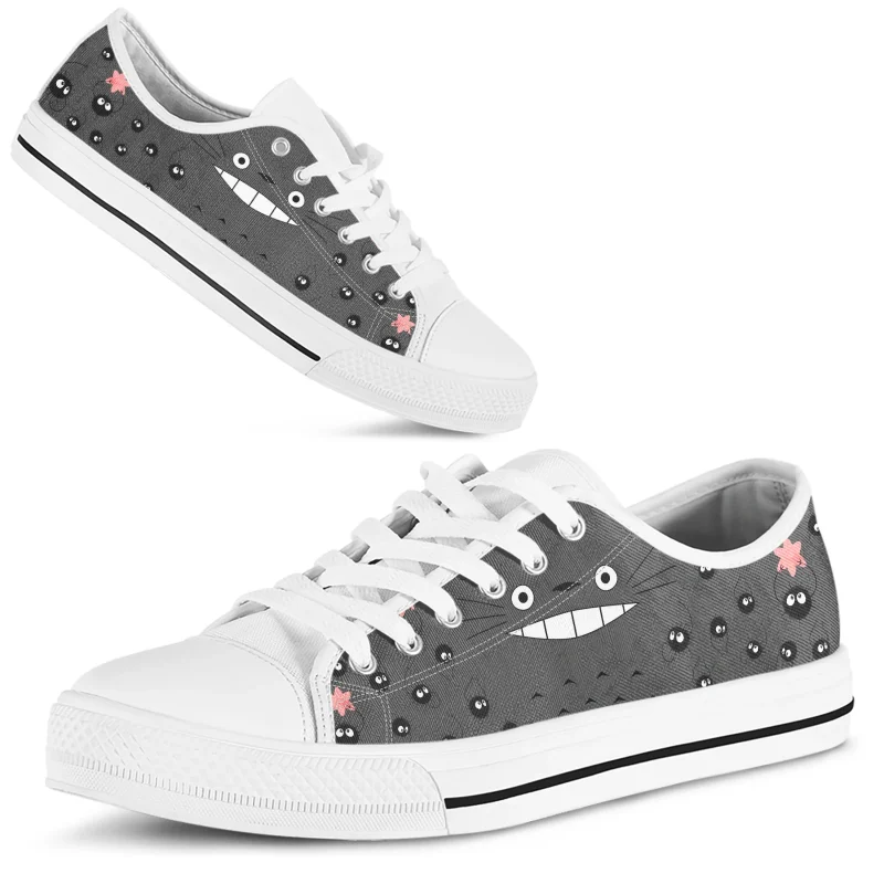 Chaussures Totoro Sourire – Image 2