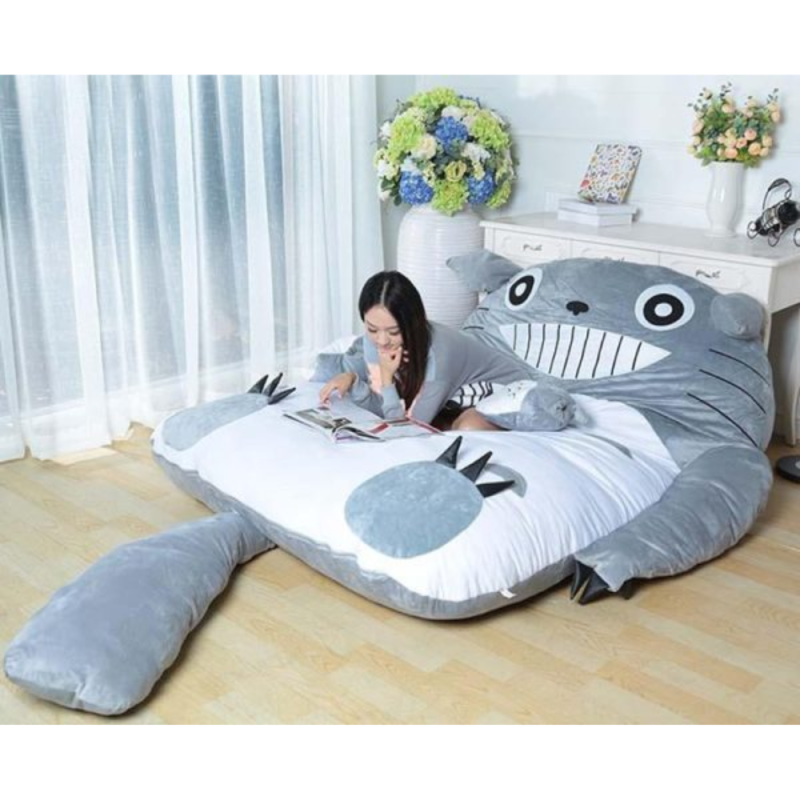 Lit Totoro