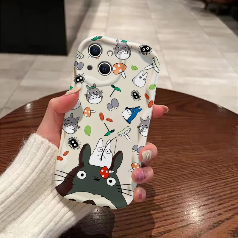 Coque iPhone Mon Voisin Totoro Détails