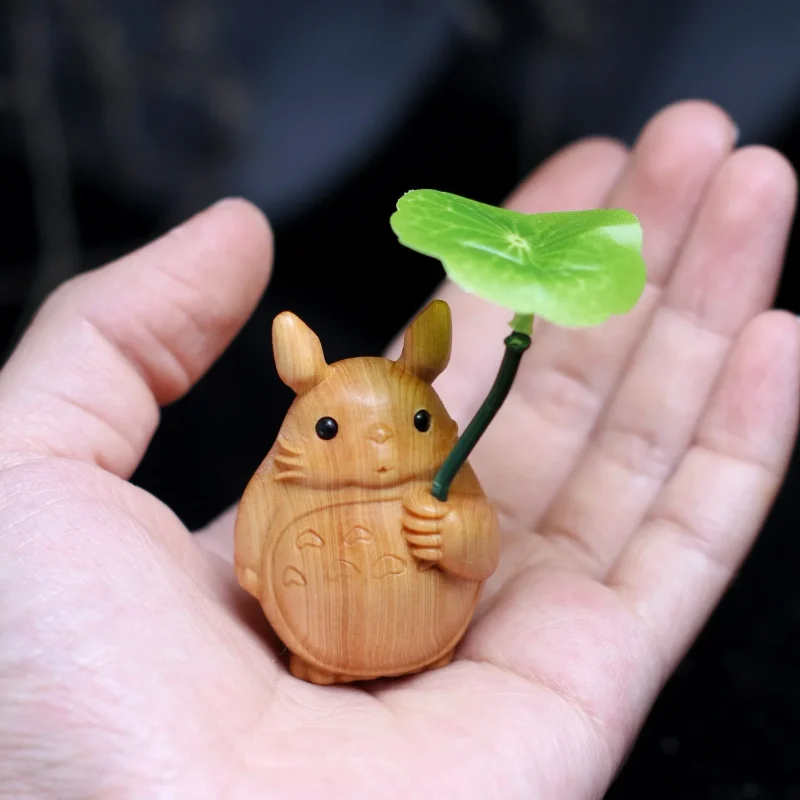 Figurine Totoro en Bois